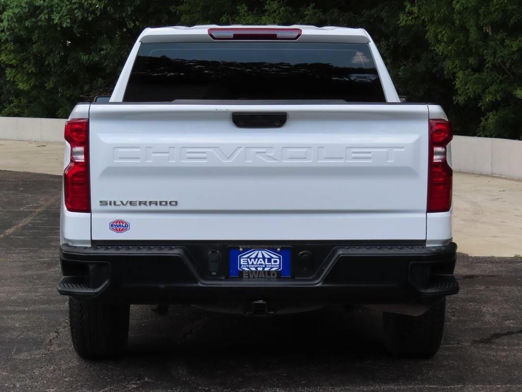 Used 2024 Chevrolet Silverado 1500 W/T w/ Trailering Package AWD/4WD image 14
