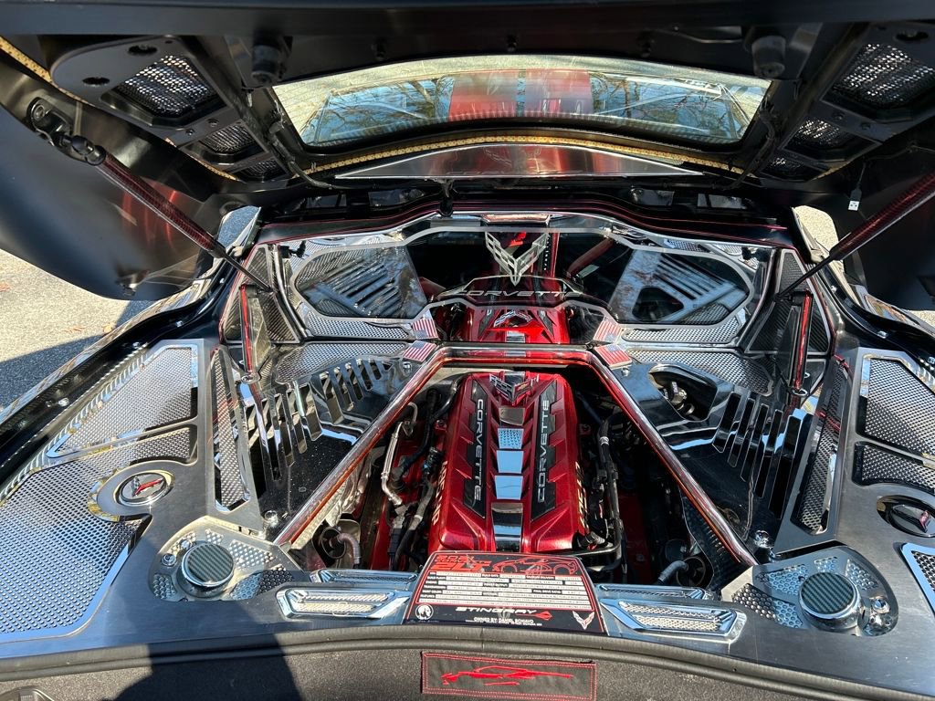 Used 2021 Chevrolet Corvette Stingray Preferred Cpe w/ Chrome Exterior Badge Package image 13