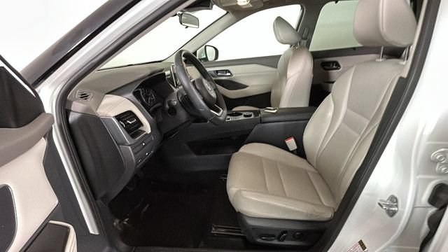 Used 2021 Nissan Rogue SV AWD/4WD image 11