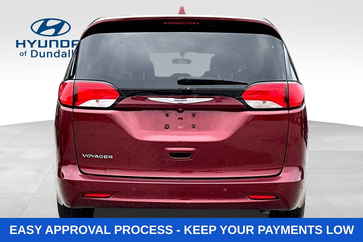 Used 2020 Chrysler Voyager LX FWD image 7