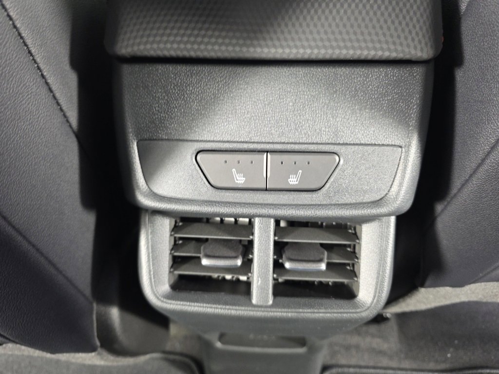 New 2026 Chevrolet Equinox RS w/ Convenience Package III image 38