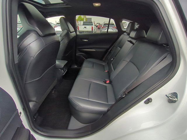 Certified 2023 Toyota Venza XLE AWD/4WD image 16