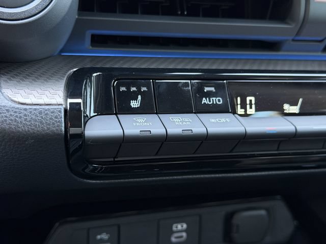 New 2027 Toyota Prius XLE FWD image 20