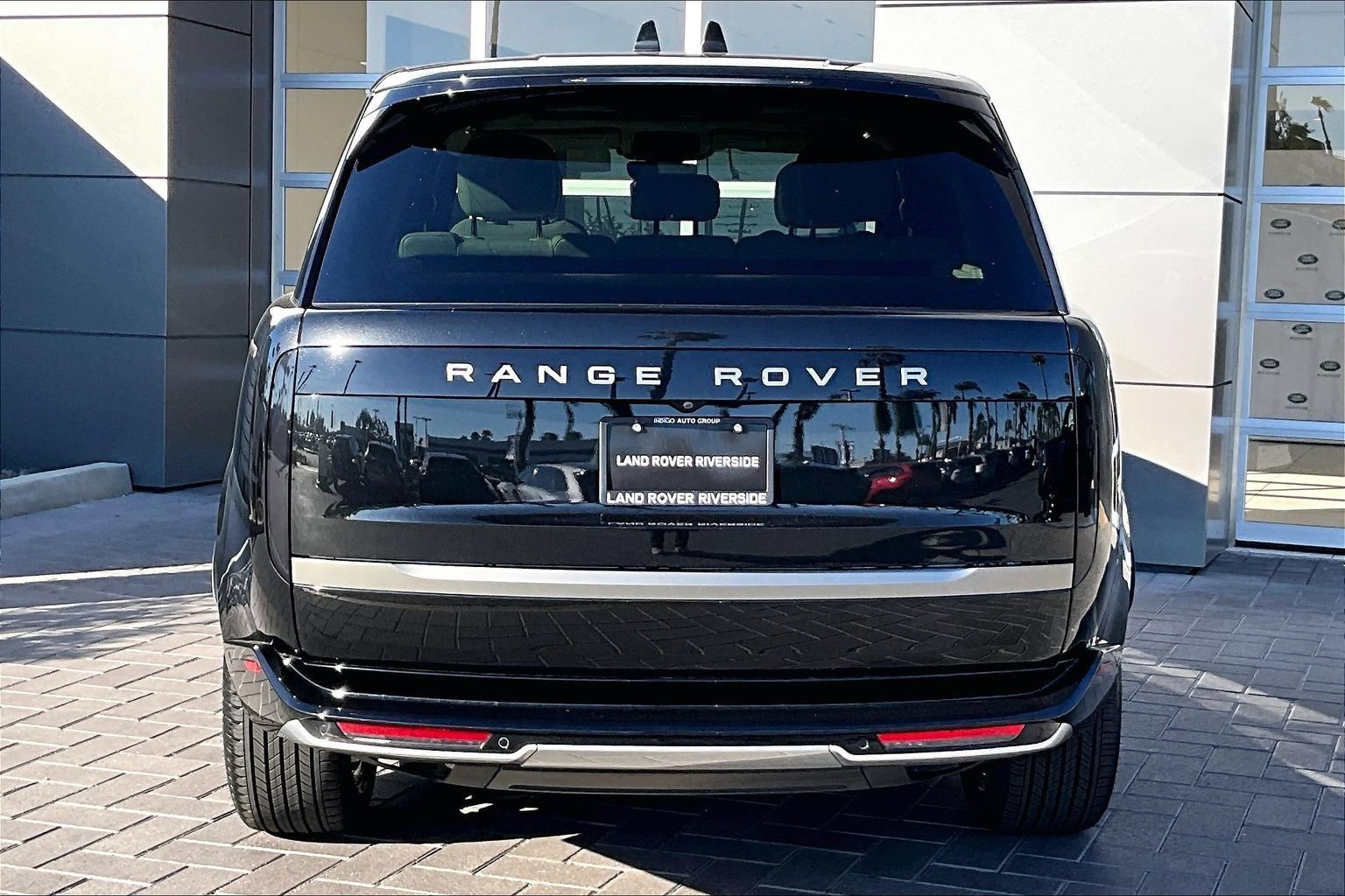Certified 2024 Land Rover Range Rover SE AWD/4WD image 4