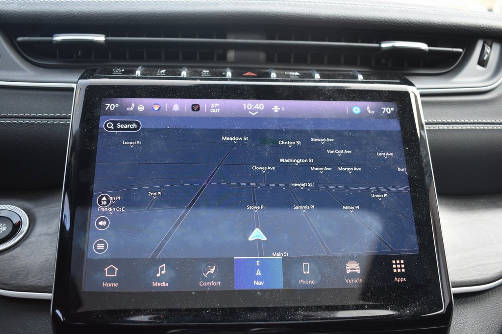 Used 2022 Jeep Grand Cherokee L Limited image 18