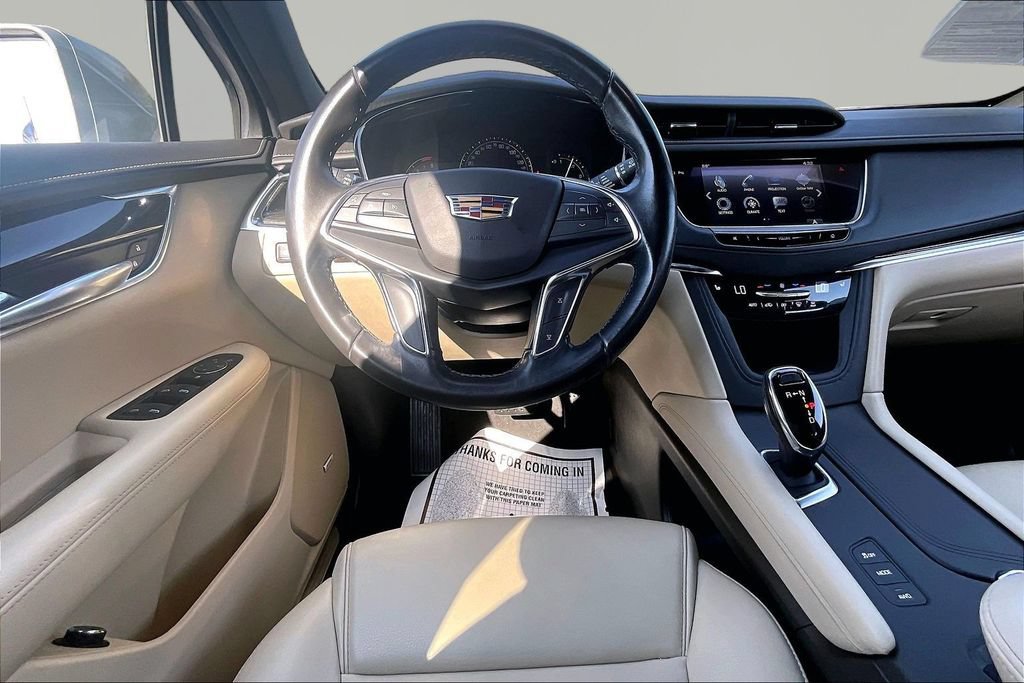 Used 2019 Cadillac XT5 AWD image 9
