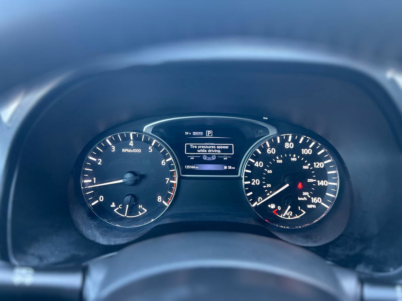 Used 2017 Nissan Pathfinder SV image 21