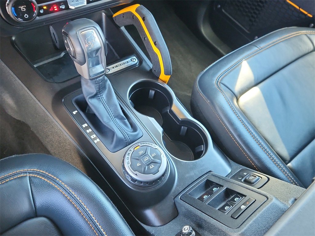 Used 2023 Ford Bronco Badlands image 23