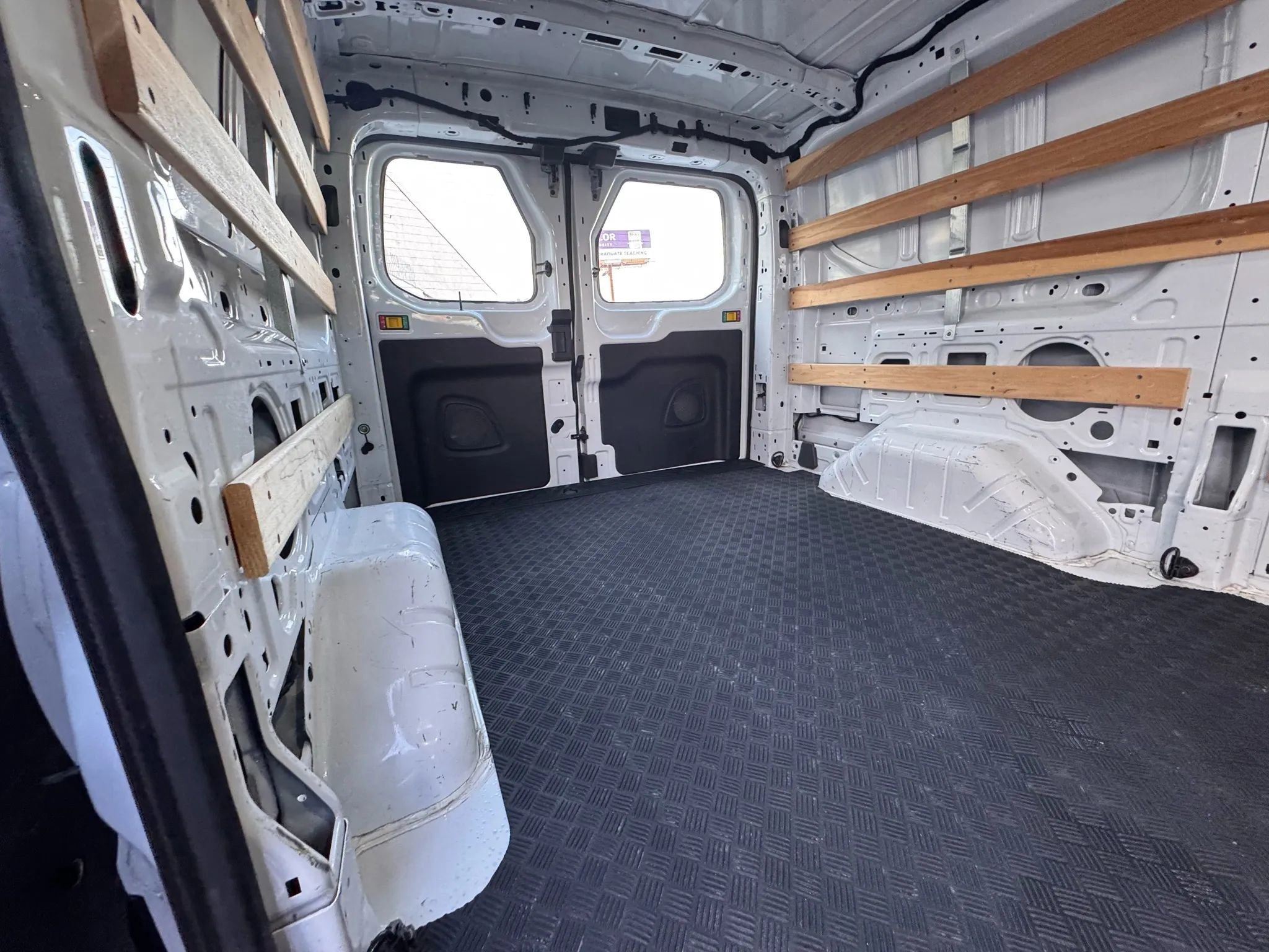 Used 2024 Ford Transit 250 Low Roof w/ Exterior Upgrade Package image 24