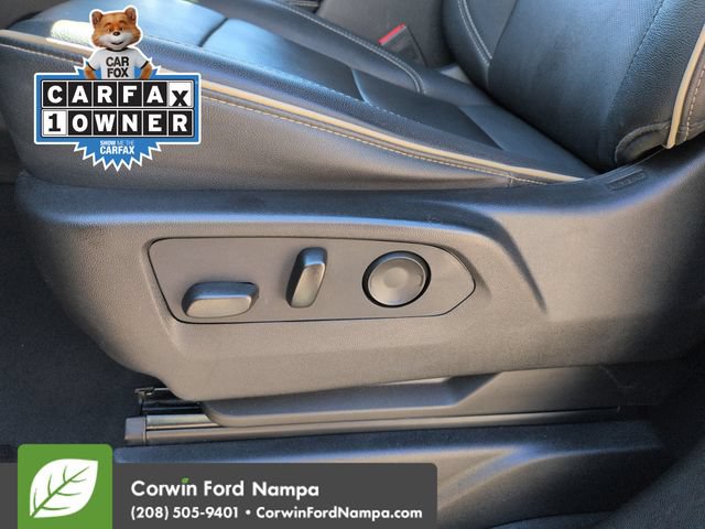 Used 2024 GMC Yukon SLT AWD/4WD image 12