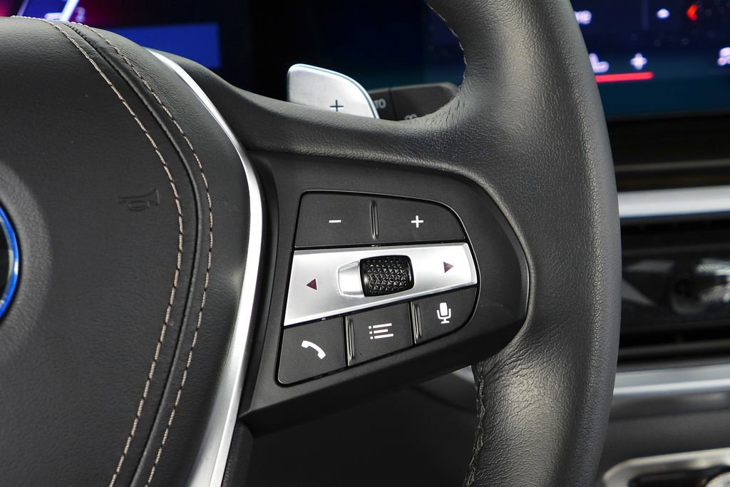 Certified 2024 BMW X5 xDrive50e w/ Parking Assistance Package image 29