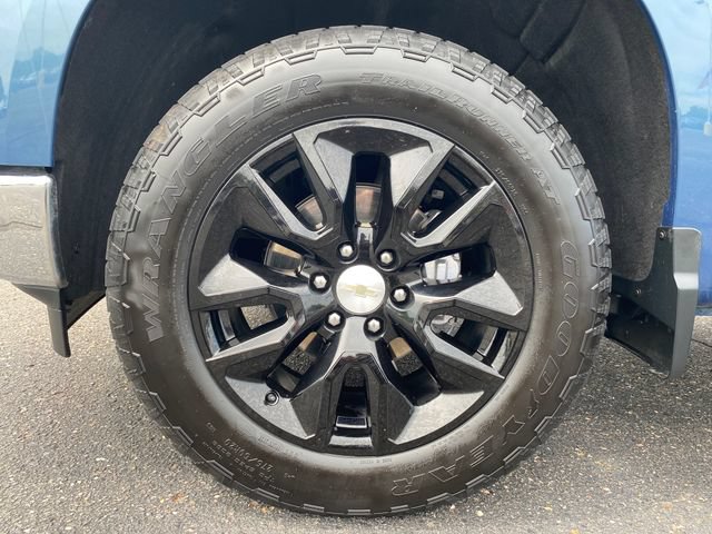 Certified 2024 Chevrolet Silverado 1500 LT AWD/4WD image 23