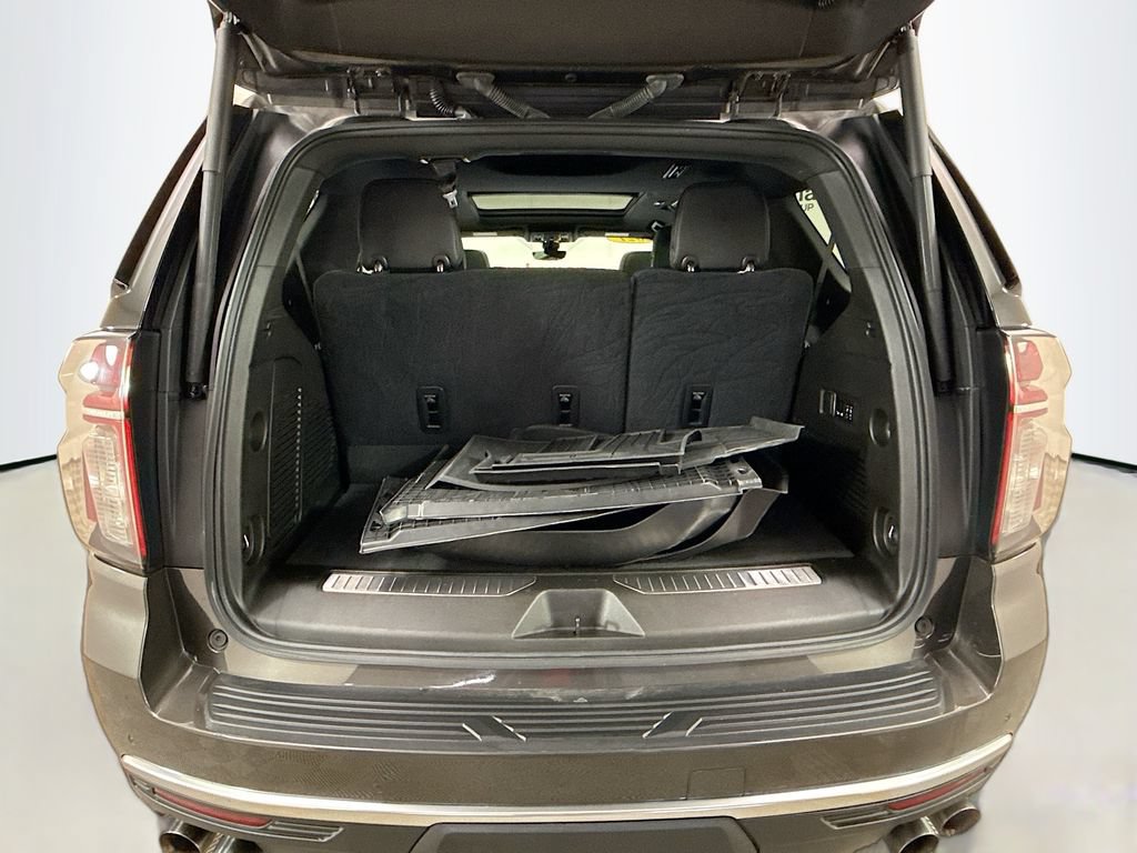 Used 2021 Chevrolet Tahoe High Country AWD/4WD image 28