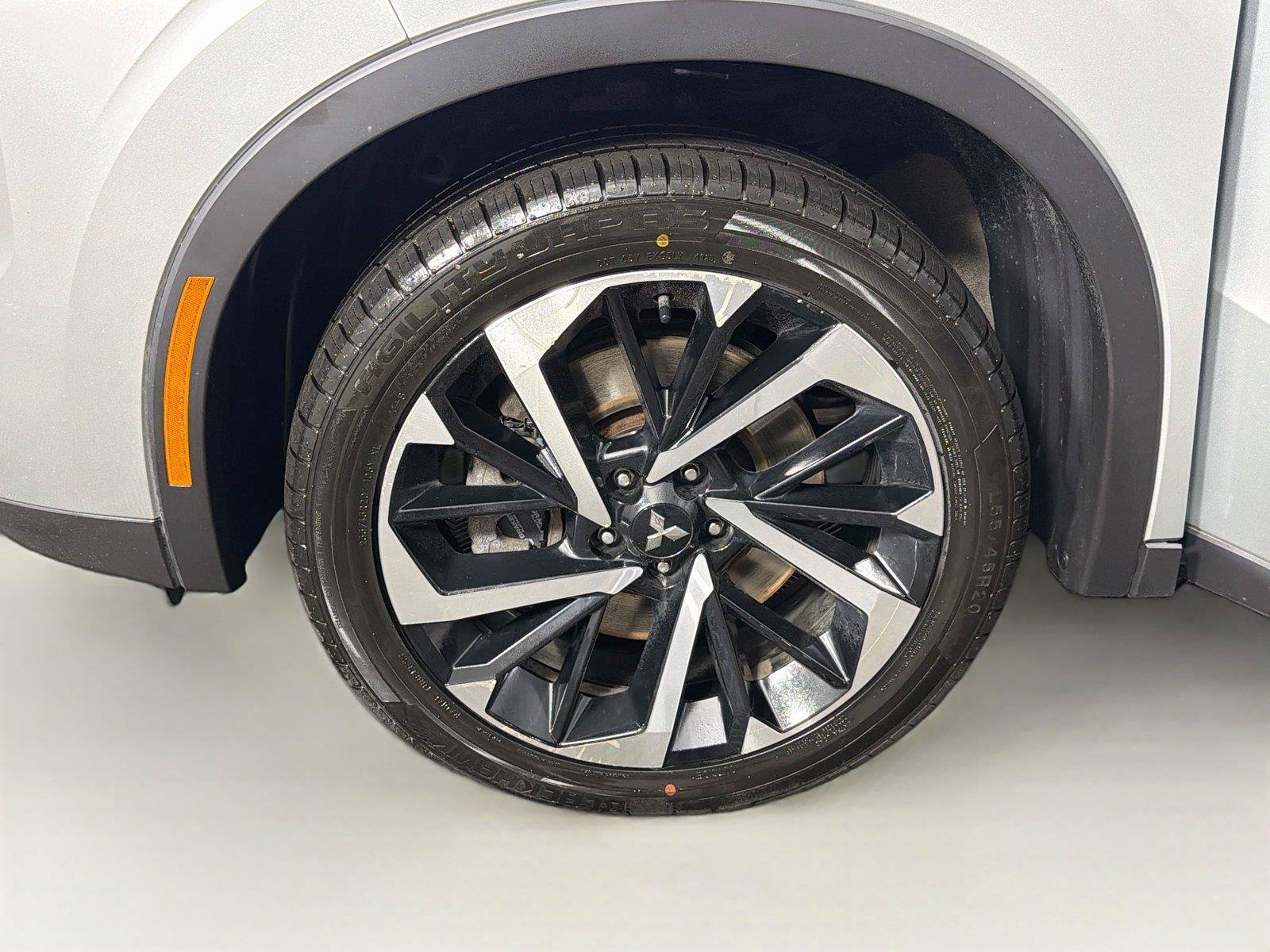 Used 2023 Mitsubishi Outlander SE AWD/4WD image 34
