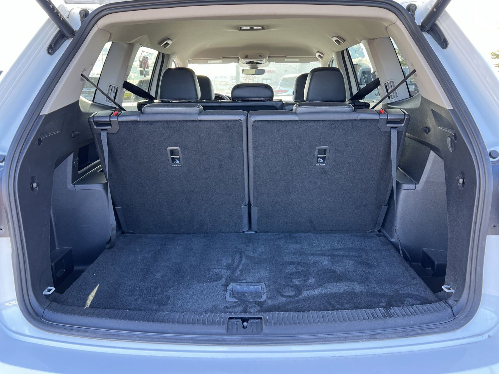 Used 2024 Volkswagen Atlas SE image 25