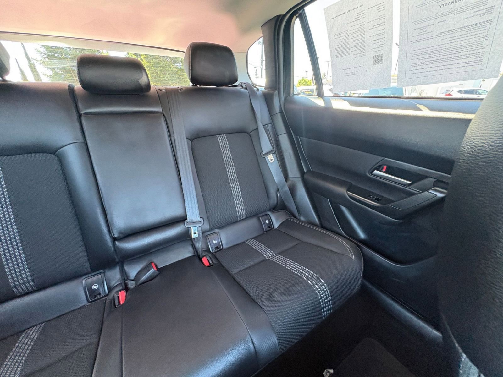 Used 2025 MAZDA CX-50 AWD 2.5 S w/ Premium Package image 40