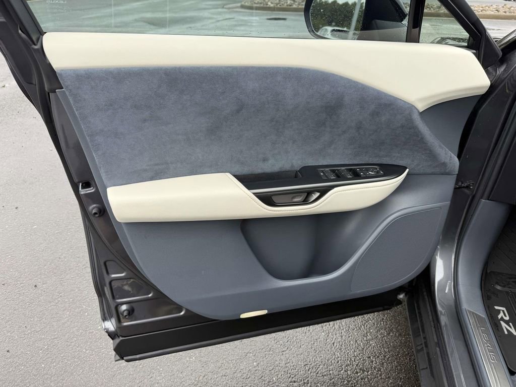 Used 2023 Lexus RZ 450e Premium w/ Cold Area Package AWD/4WD image 12