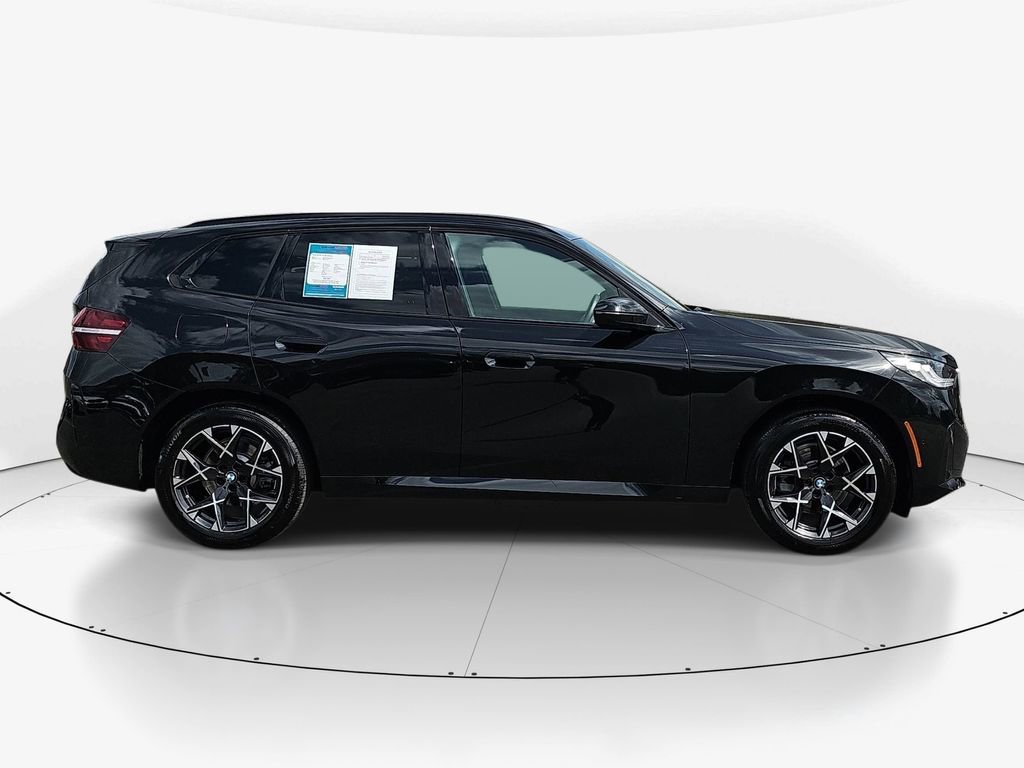 Used 2025 BMW X3 xDrive30i w/ M Sport Package image 4