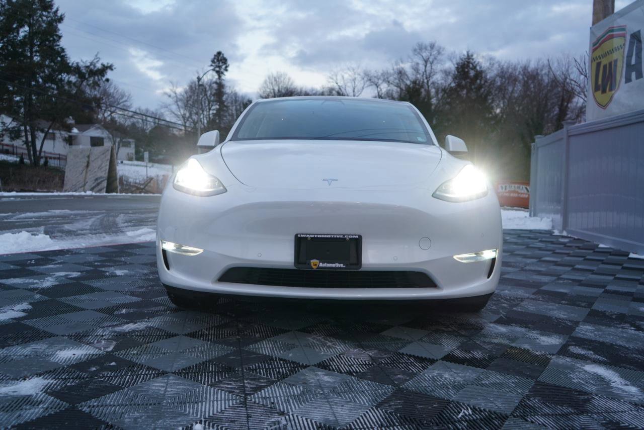 Used 2020 Tesla Model Y Performance image 18