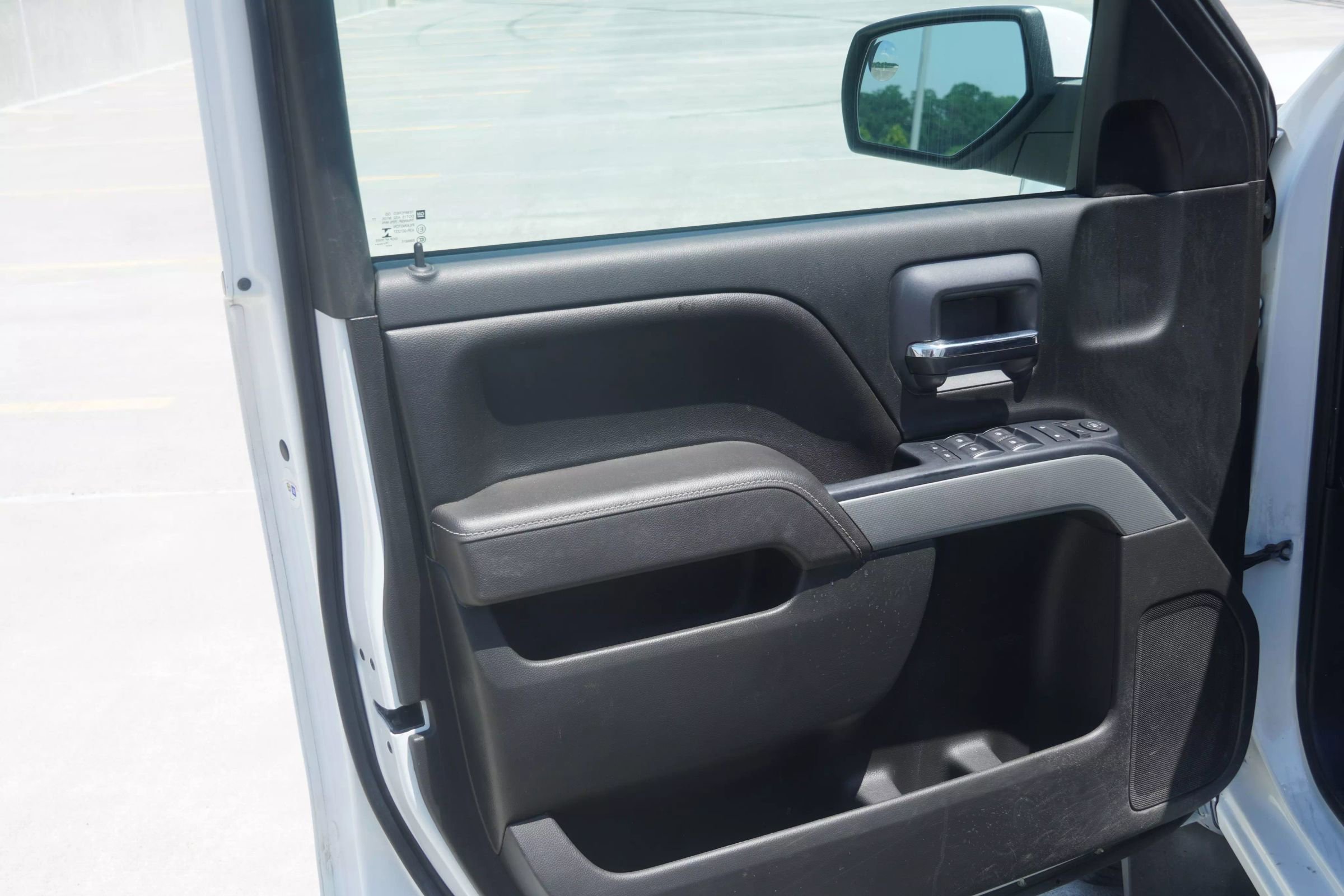 Used 2016 Chevrolet Silverado 1500 LT w/ All Star Edition image 31