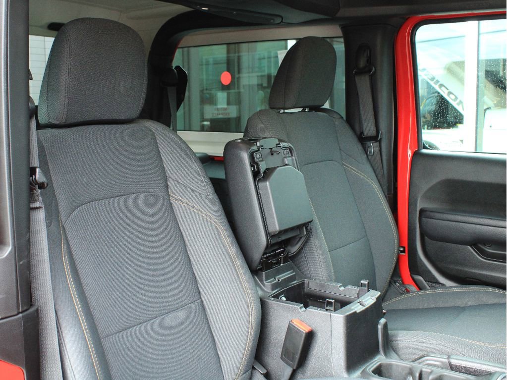 Certified 2024 Jeep Wrangler Sport AWD/4WD image 27
