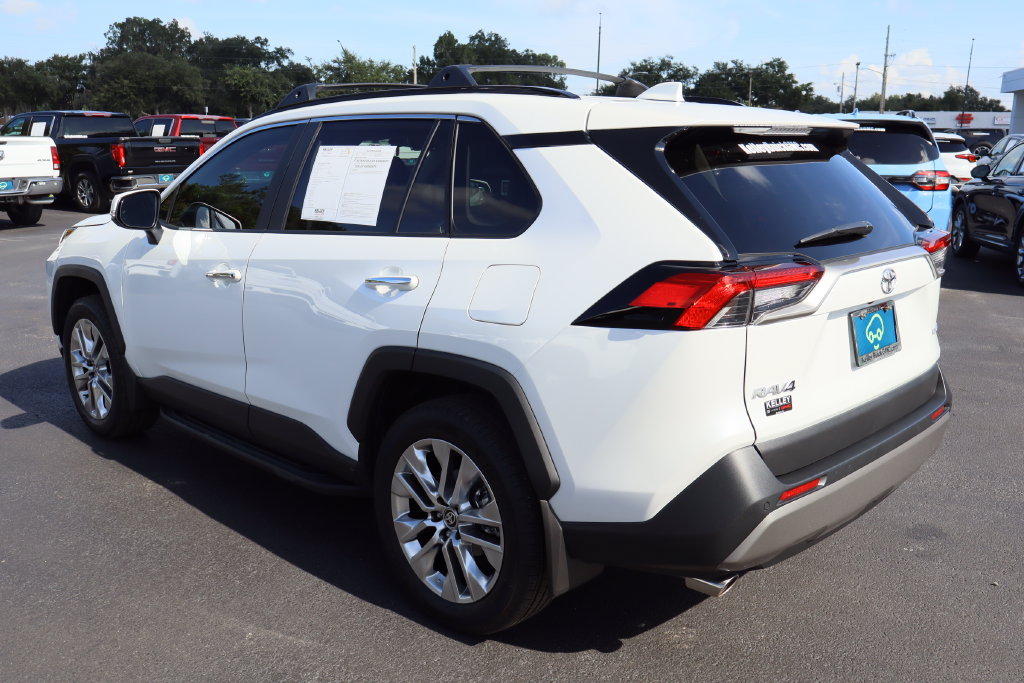 Used 2025 Toyota RAV4 Limited w/ Advanced Technology Package FWD image 7