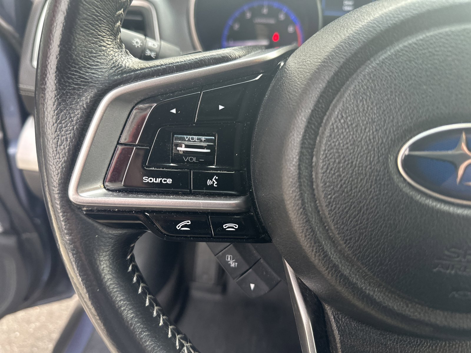 Used 2018 Subaru Outback 2.5i Limited AWD/4WD image 14