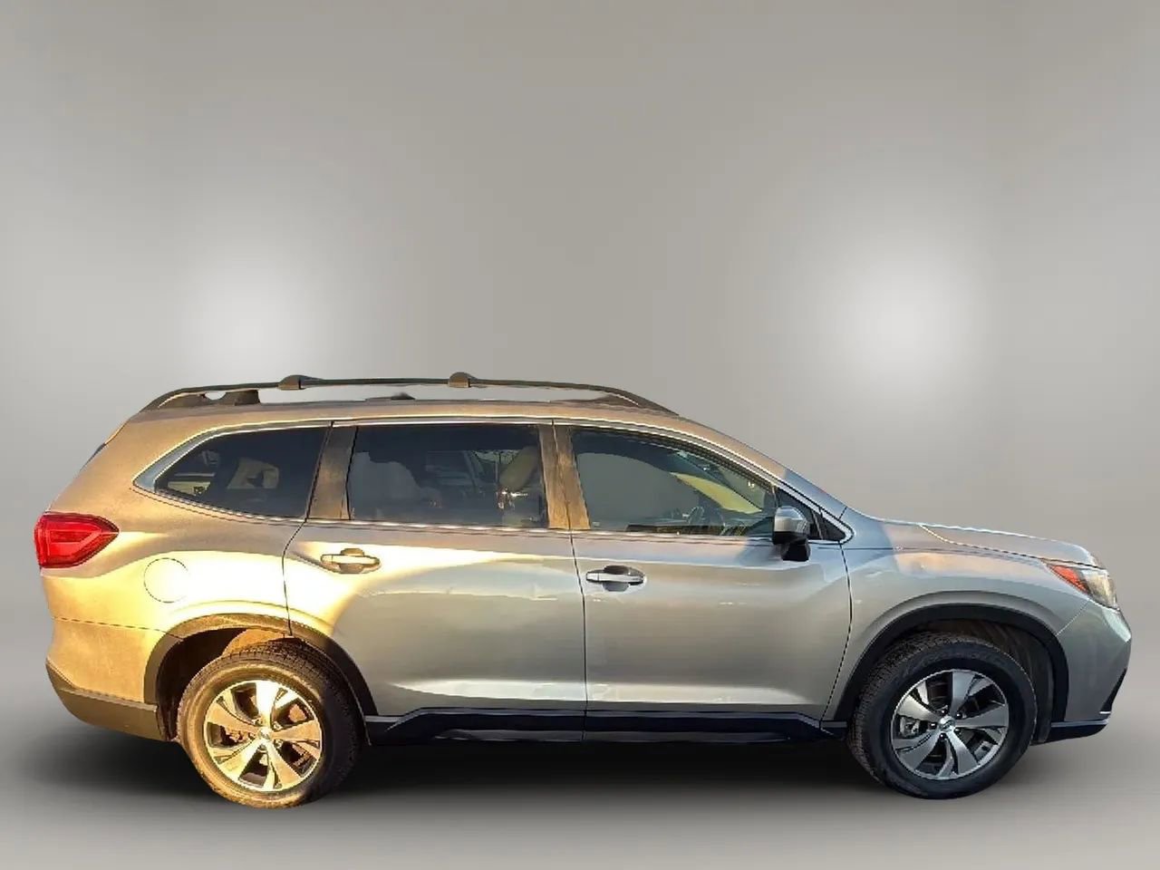 Used 2019 Subaru Ascent Premium w/ Popular Package #3 image 6