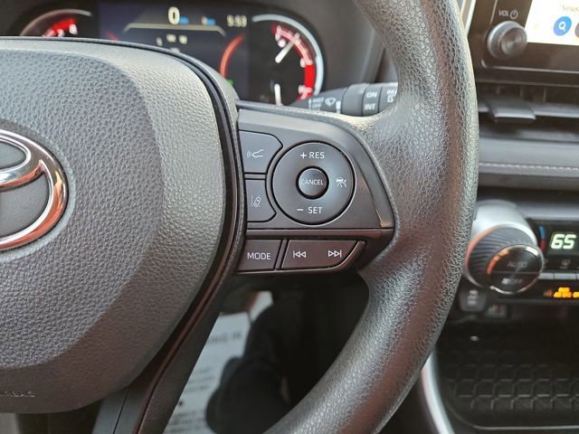 Used 2023 Toyota RAV4 XLE image 19