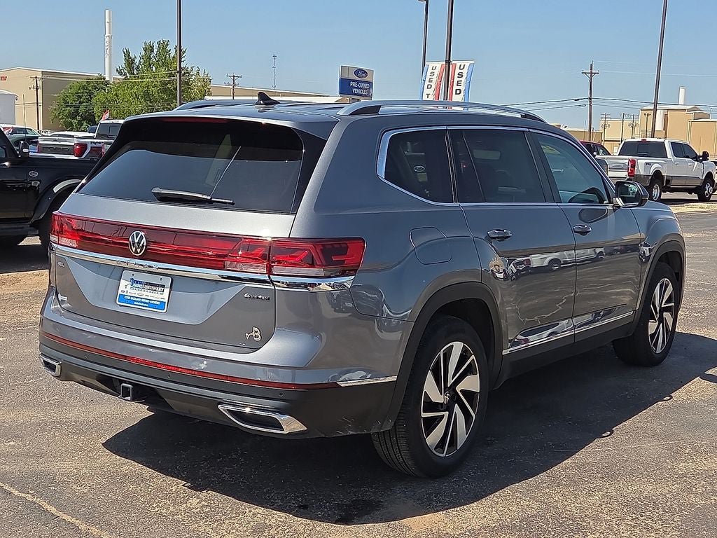 Used 2024 Volkswagen Atlas SEL AWD/4WD image 5