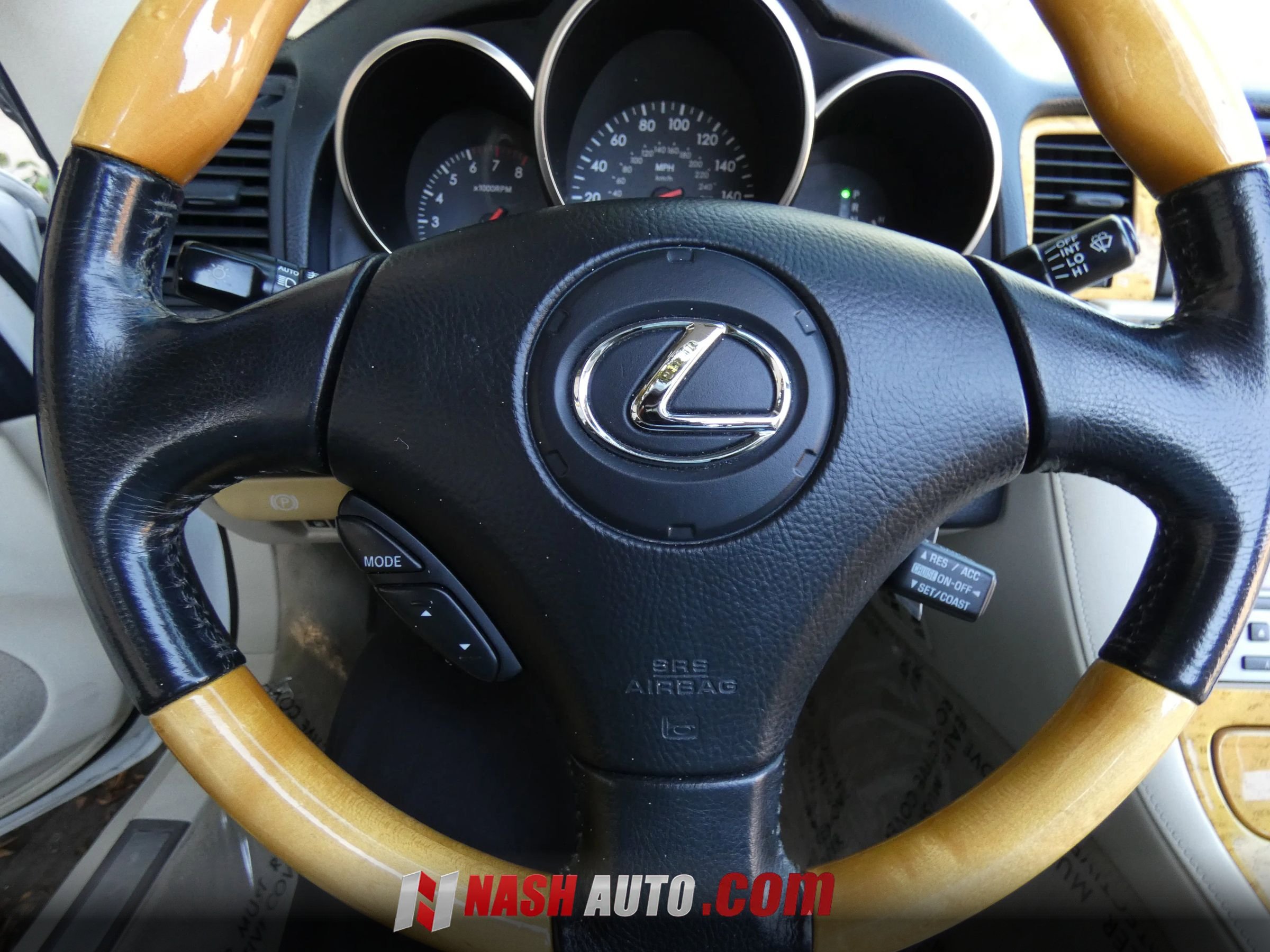 Used 2003 Lexus SC 430 Convertible RWD image 52