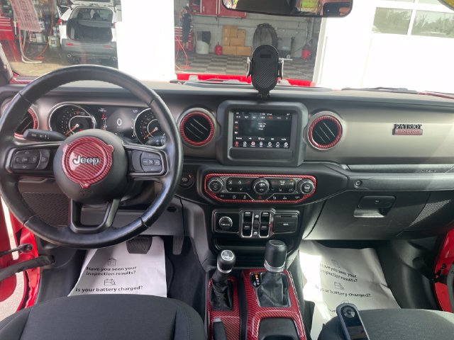 Used 2020 Jeep Gladiator Sport w/ Quick Order Package 24S AWD/4WD image 22