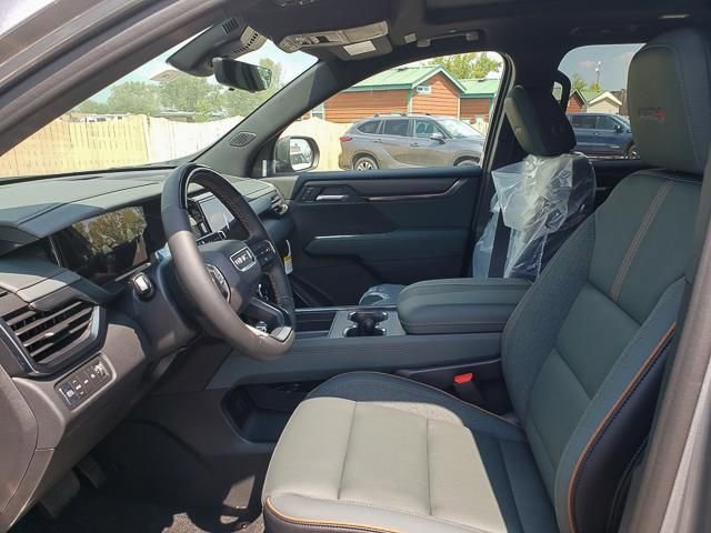 New 2026 GMC Acadia AT4 w/ Super Cruise Package image 9