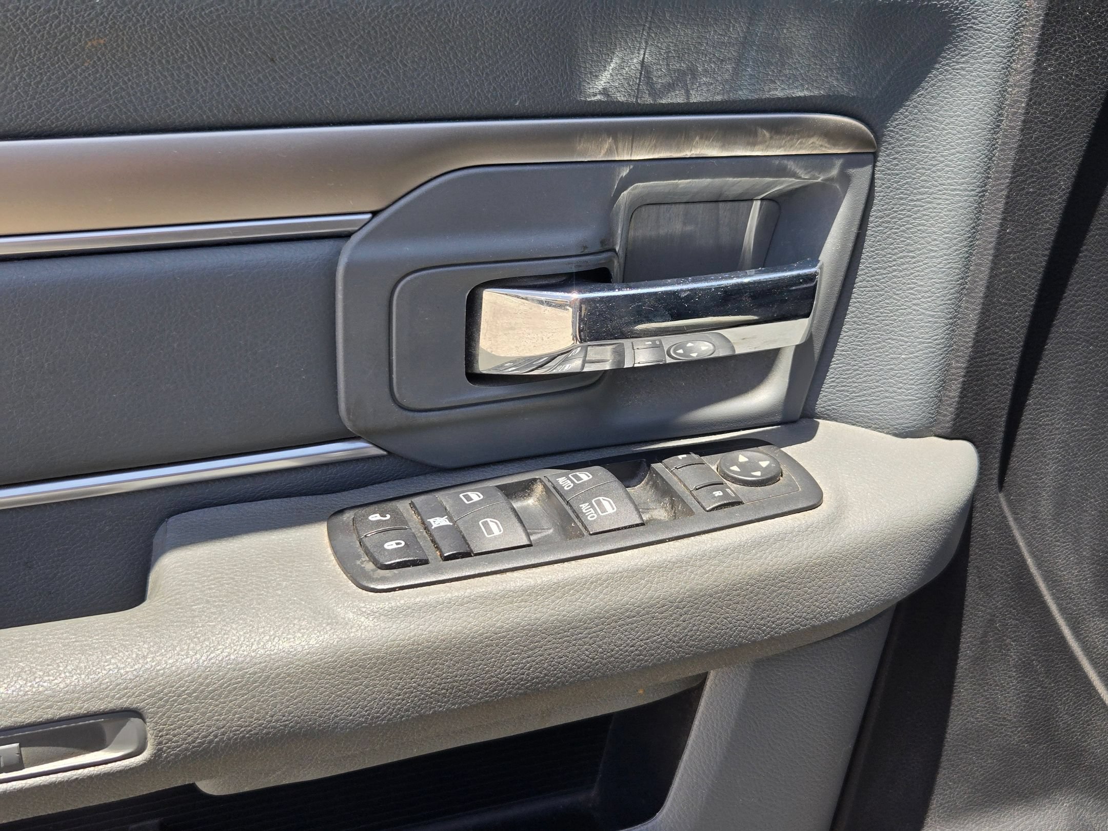 Used 2016 RAM 1500 Big Horn AWD/4WD image 11