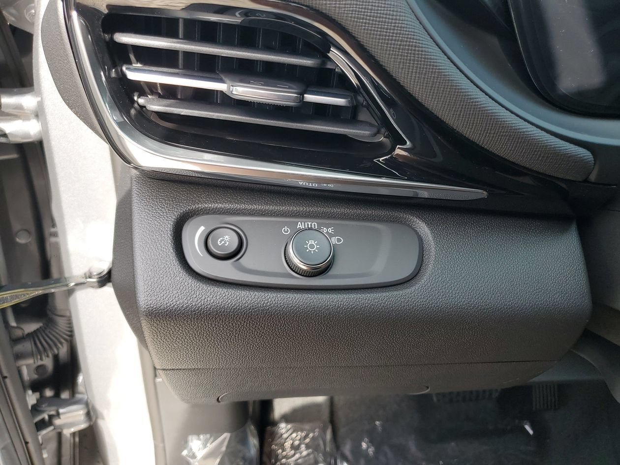 New 2026 Buick Envista Sport Touring w/ Convenience II Package FWD image 29