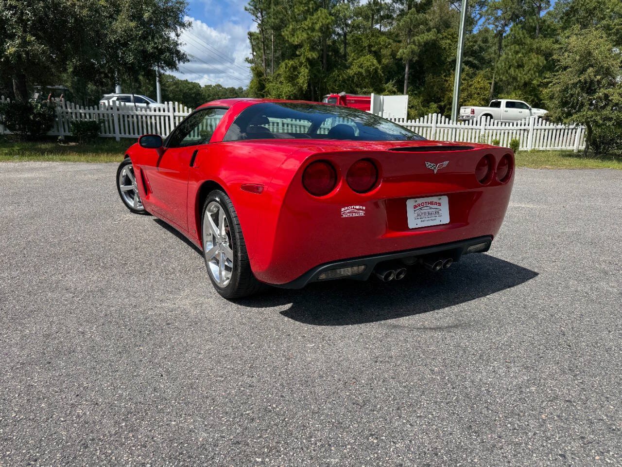 Used 2008 Chevrolet Corvette Coupe w/ Preferred Equipment Group RWD image 30