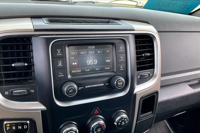 Used 2014 RAM 1500 Classic SLT AWD/4WD image 15