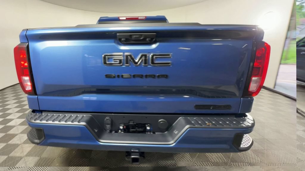 New 2026 GMC Sierra 1500 Elevation w/ LPO, Elevation Black Package AWD/4WD image 10