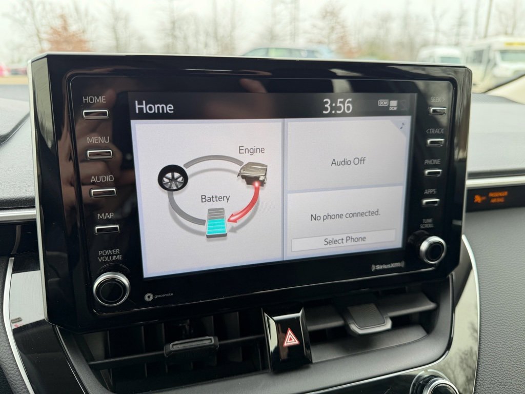 Used 2021 Toyota Corolla LE image 18