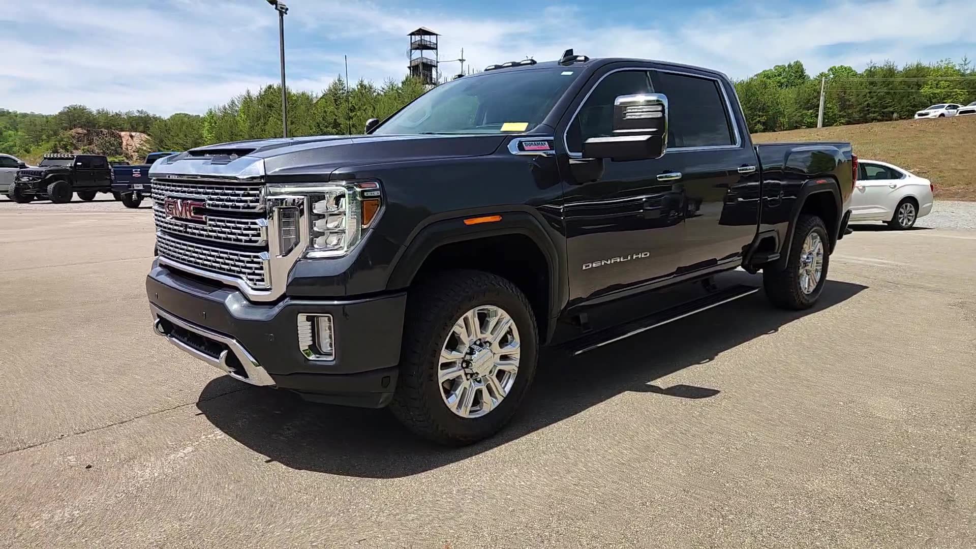 Used 2021 GMC Sierra 2500 Denali w/ Denali Ultimate Package AWD/4WD image 2
