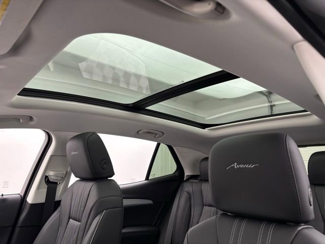 New 2026 Buick Envision Avenir image 5
