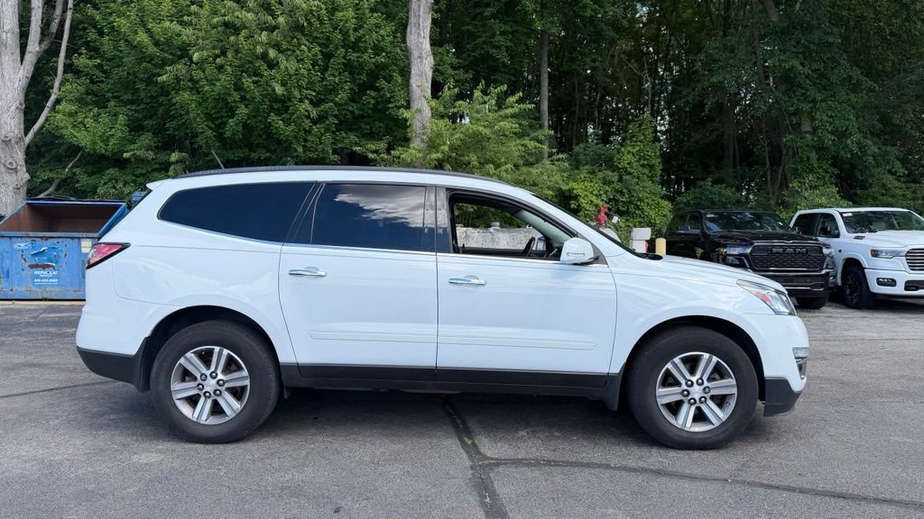 Used 2017 Chevrolet Traverse LT FWD image 10
