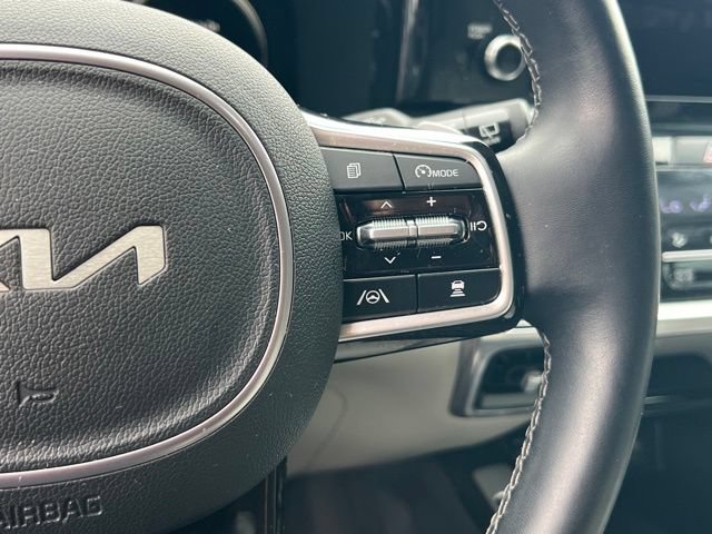 Certified 2023 Kia Sorento SX Prestige AWD/4WD image 20