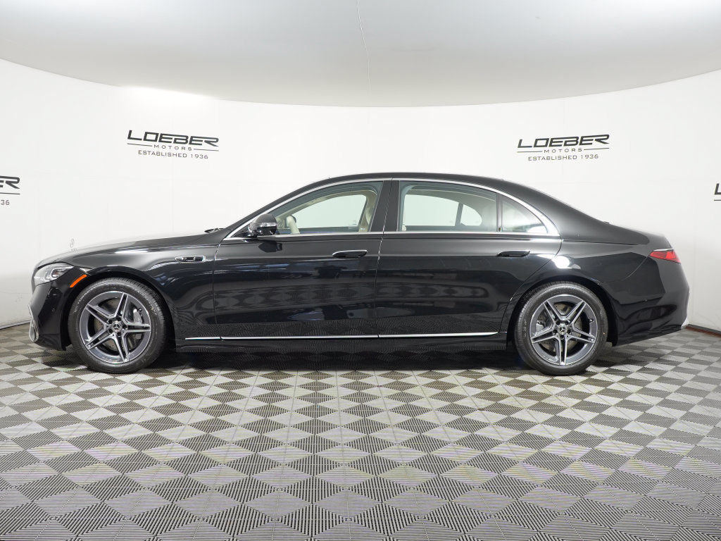 New 2027 Mercedes-Benz S 580 4MATIC Sedan image 2