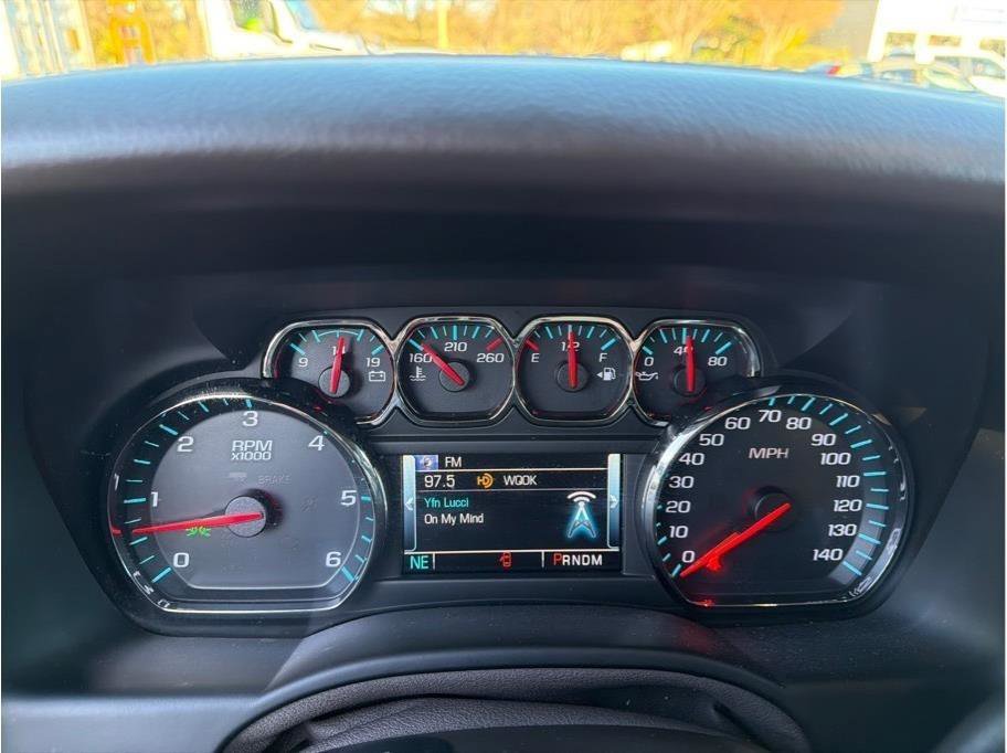 Used 2015 Chevrolet Tahoe LT image 20