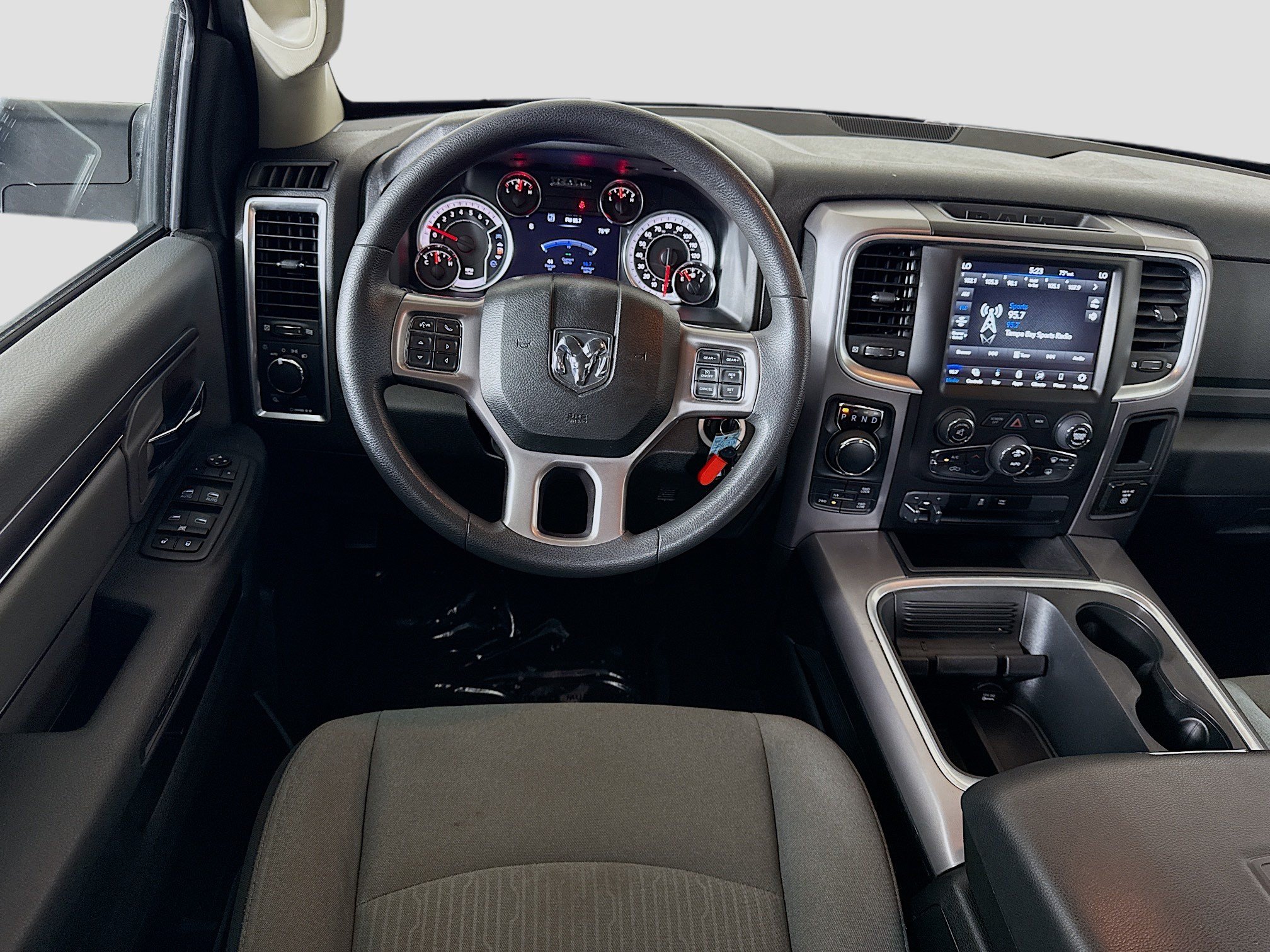 Used 2023 RAM 1500 Classic SLT w/ Trailer & Traction Group AWD/4WD image 17