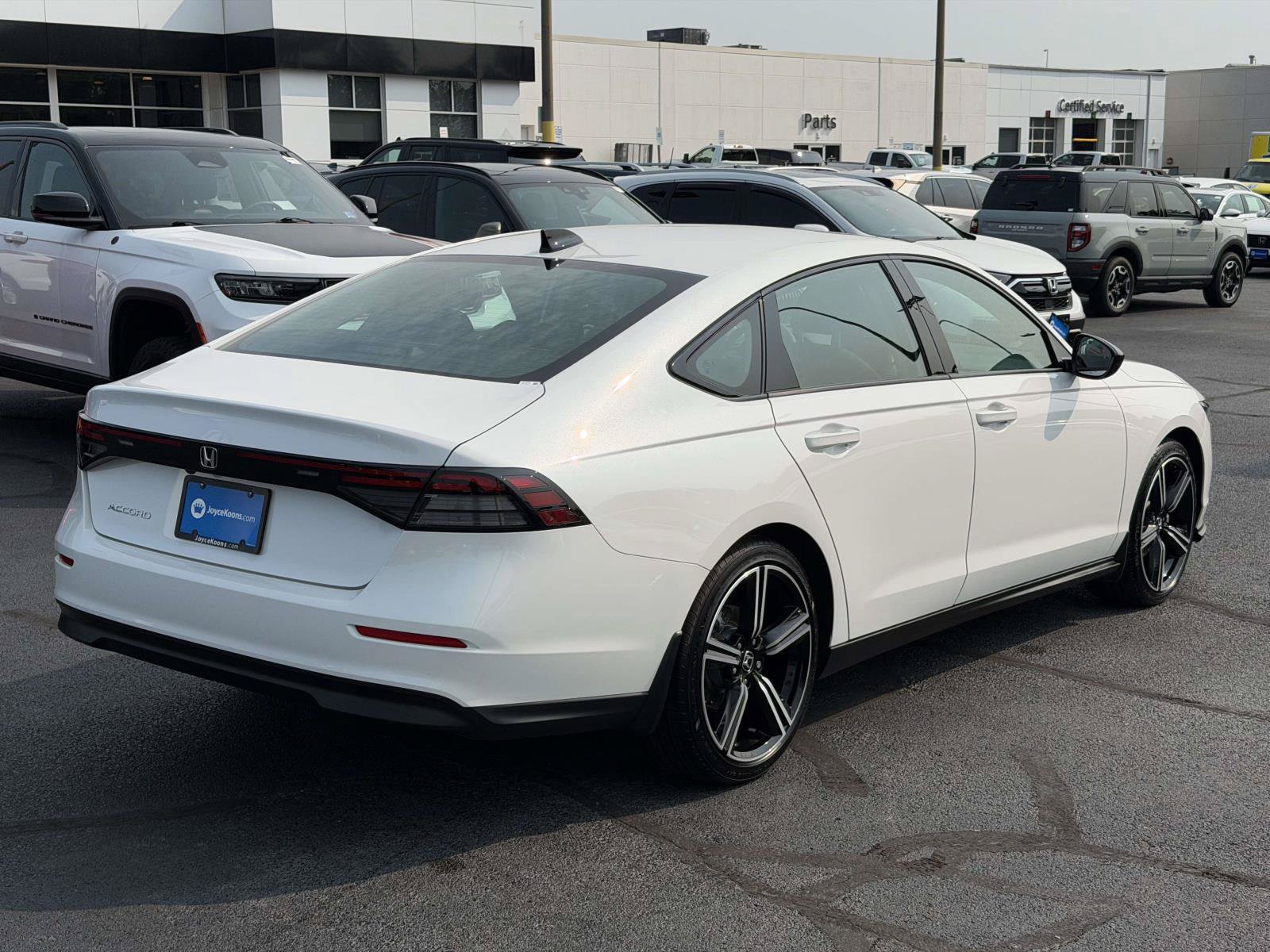 Certified 2026 Honda Accord SE image 2