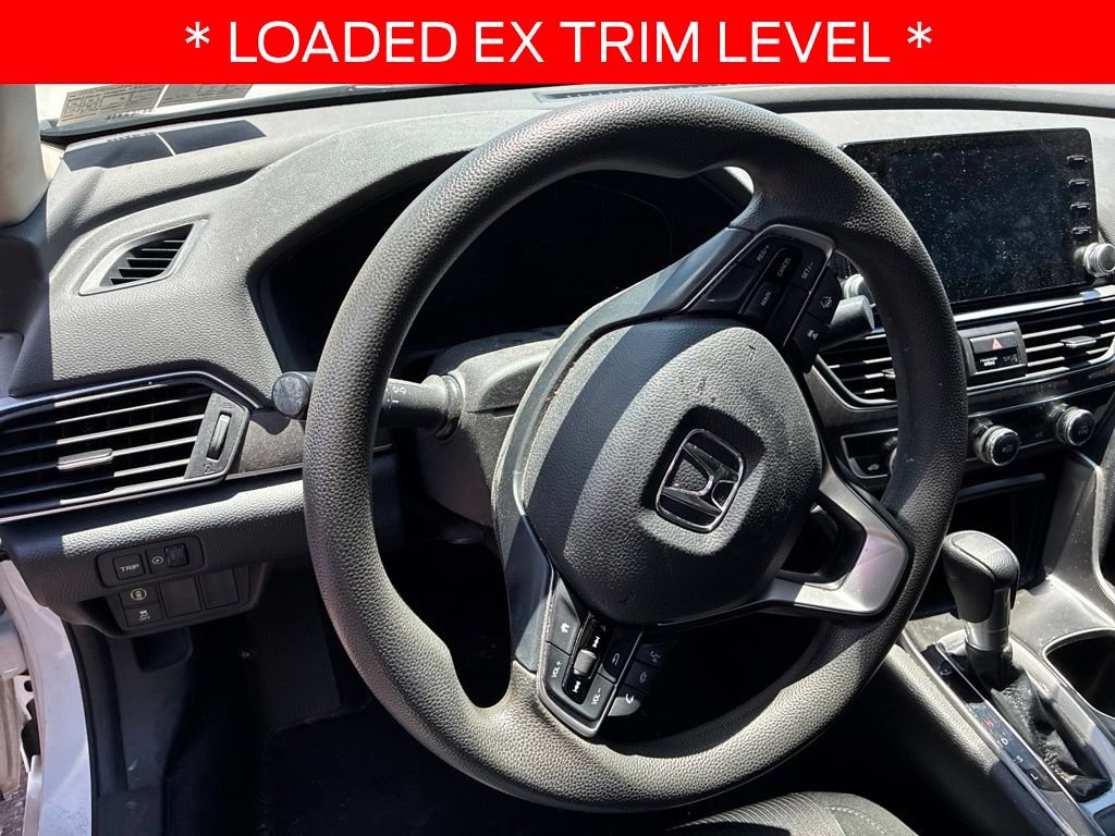 Used 2018 Honda Accord EX image 9