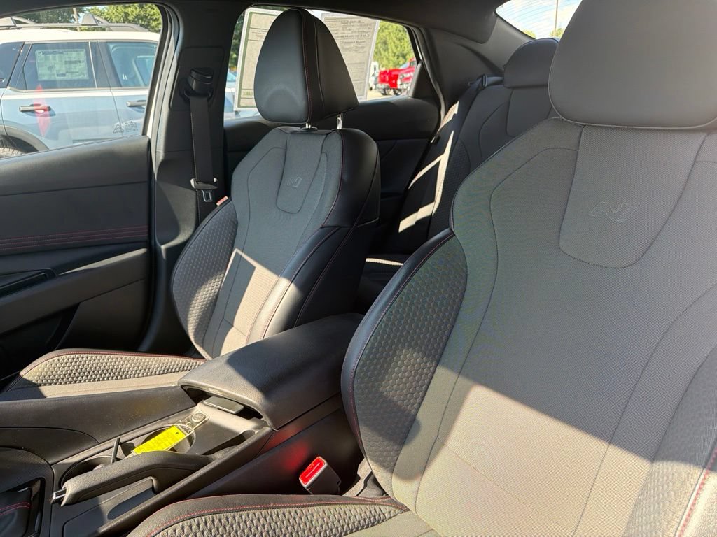 Used 2025 Hyundai Elantra N Line FWD image 17