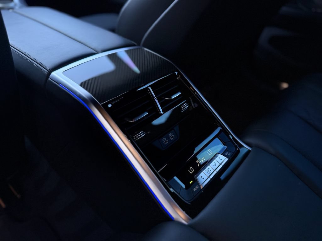 Used 2022 BMW M8 Gran Coupe xDrive Competition w/ M Carbon Exterior Package AWD/4WD image 16